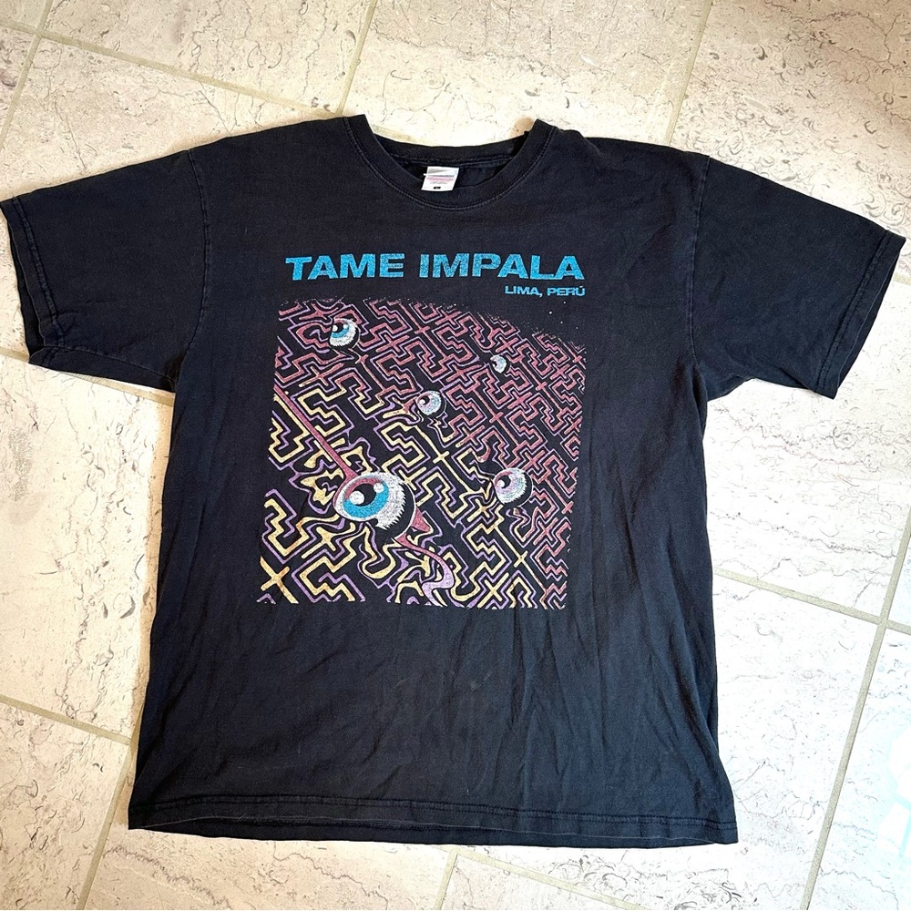 Tame Impala 2016 Tour Merch Lima Peru Black Size Large Band T Shirt Psychedelic